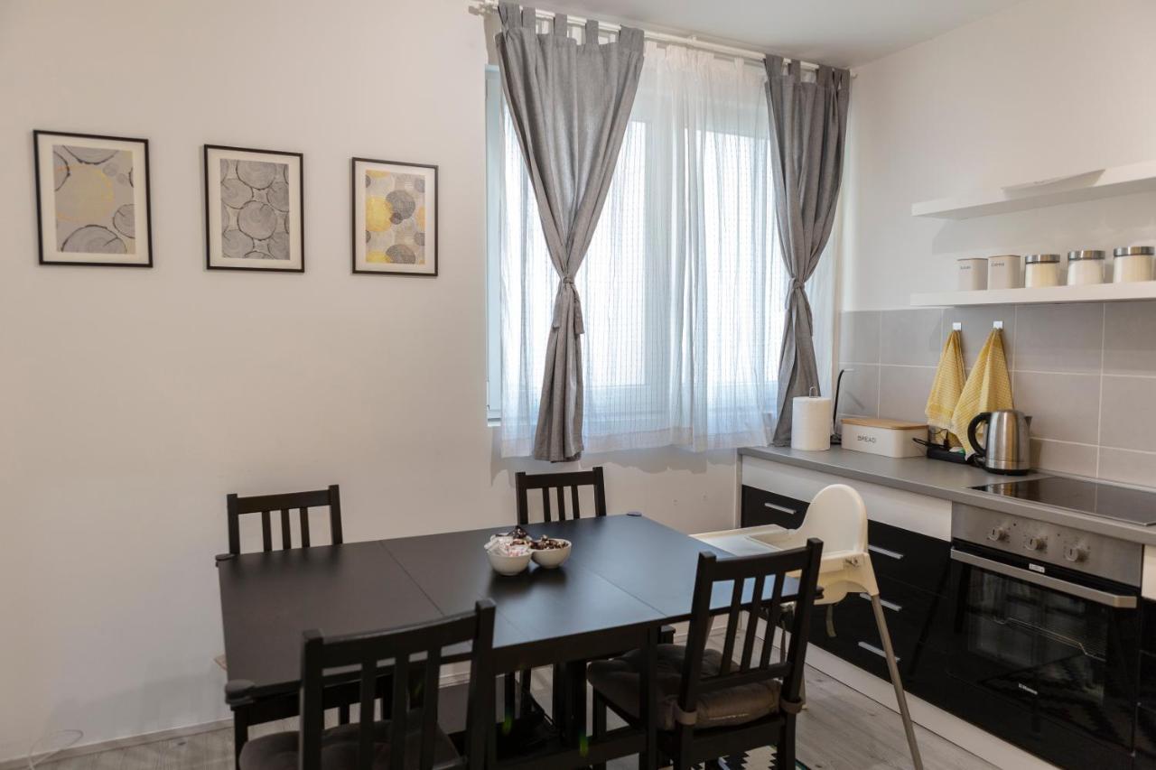 Apartman Pletisanak Gornji Milanovac Exterior foto